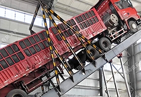 液压翻板之移动式升降平台高空作业要求